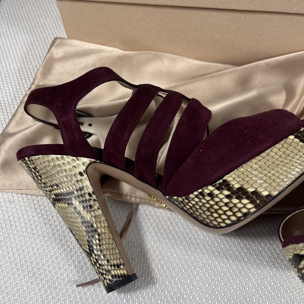 Prada Suede And Snakeskin Heels Sz 36 / US 5.5 w/ Dust‎ Bag & Box - Picture 12 of 16